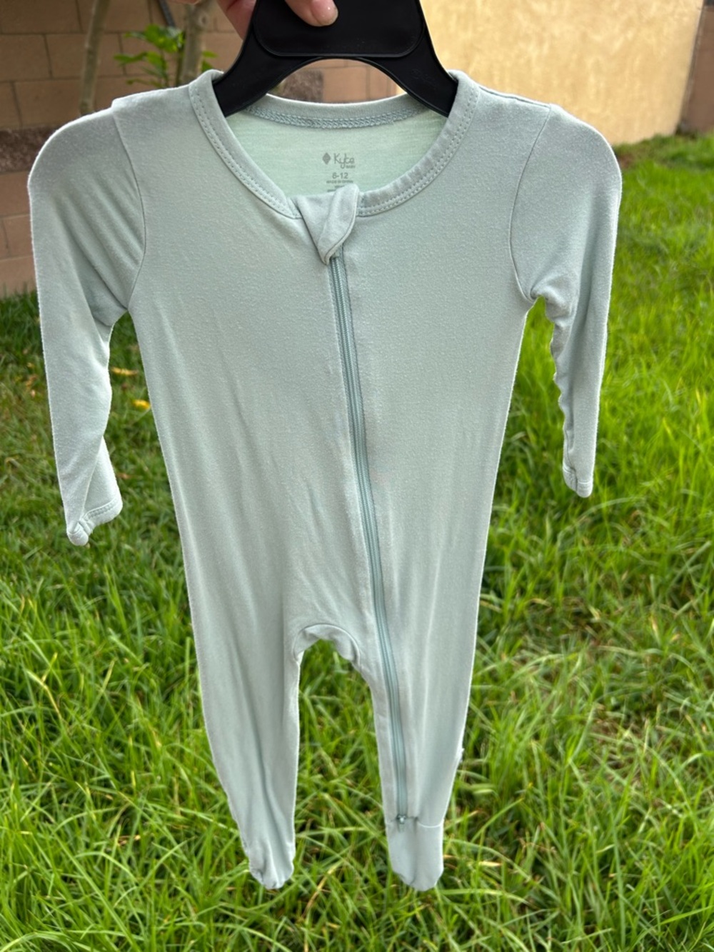 Kyte BABY Mint Green Long-Sleeve Zipper Footed One-Piece